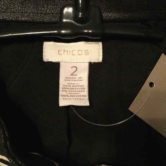 NWT Chicos Jacket with Faux Leather Trim. Size L - Picture 10 of 10